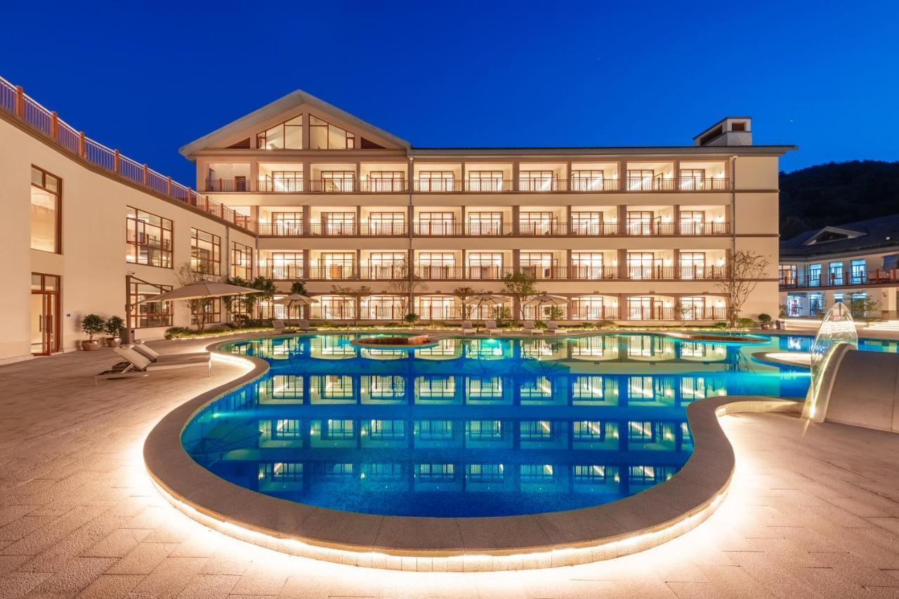 Novotel Qiandao Lake Chun'an Buitenkant foto