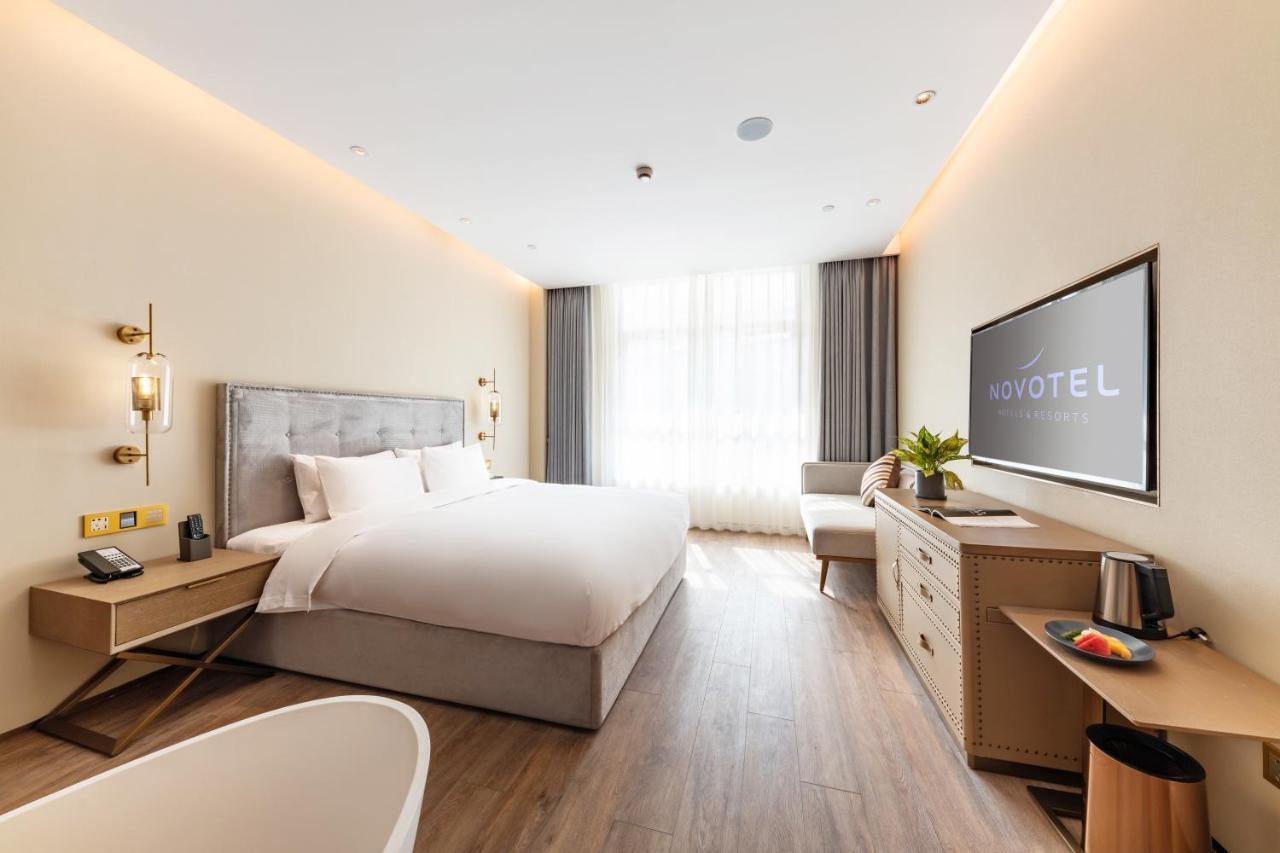 Novotel Qiandao Lake Chun'an Buitenkant foto